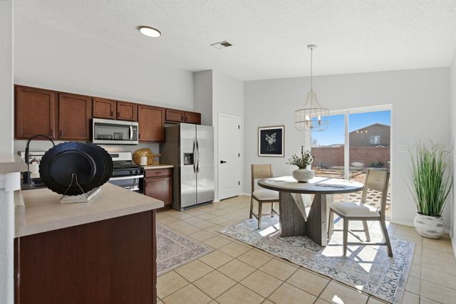 1204 Desert Paintbrush Loop NE, Rio Rancho, NM 87144