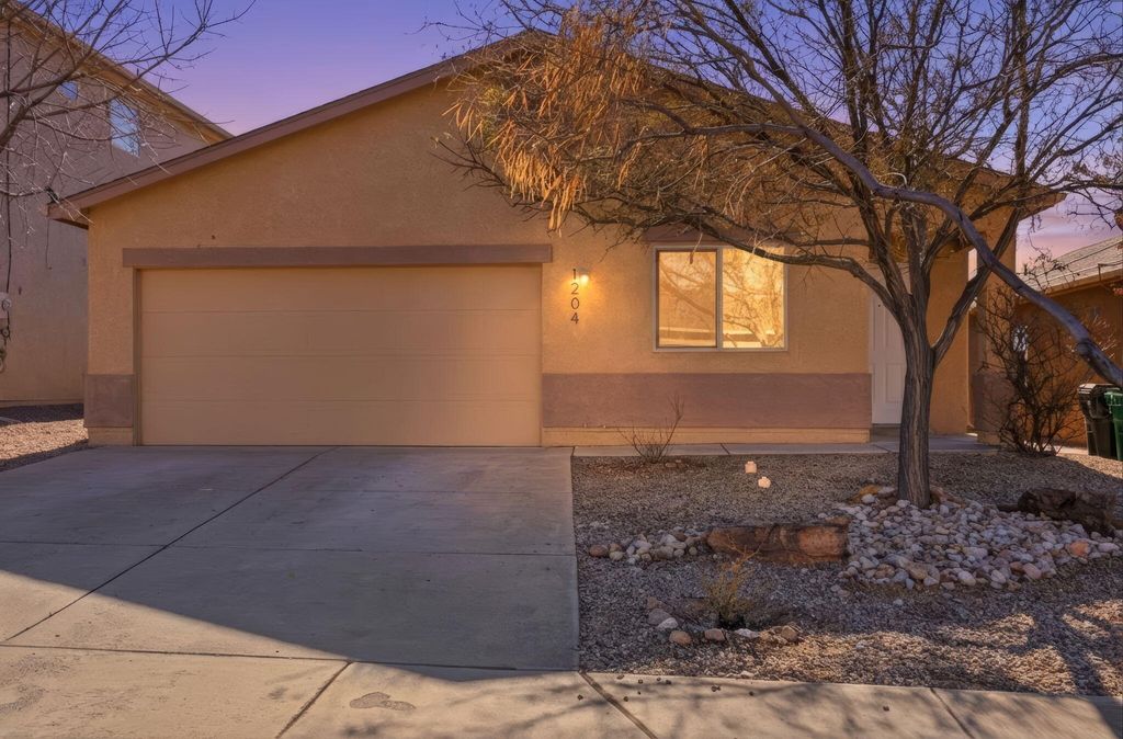 1204 Desert Paintbrush Loop NE, Rio Rancho, NM 87144