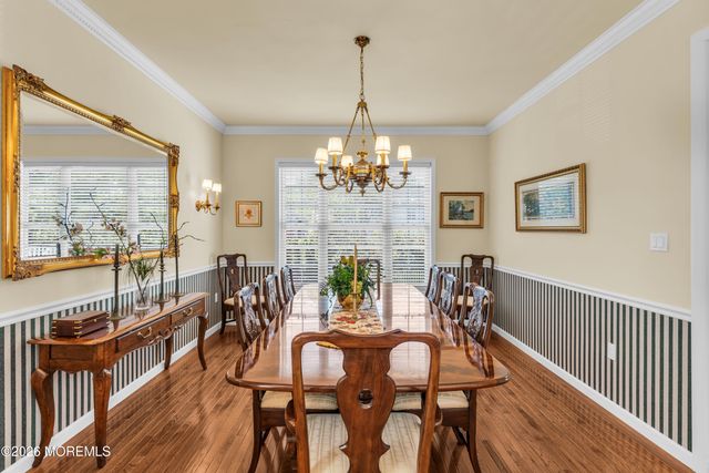 32 Heritage Drive, Shrewsbury Boro, NJ 07702