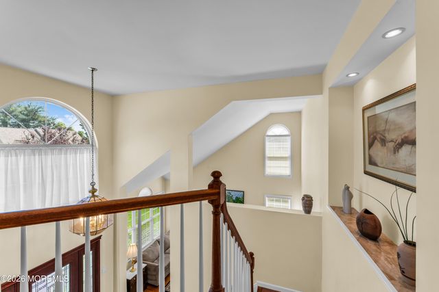 32 Heritage Drive, Shrewsbury Boro, NJ 07702