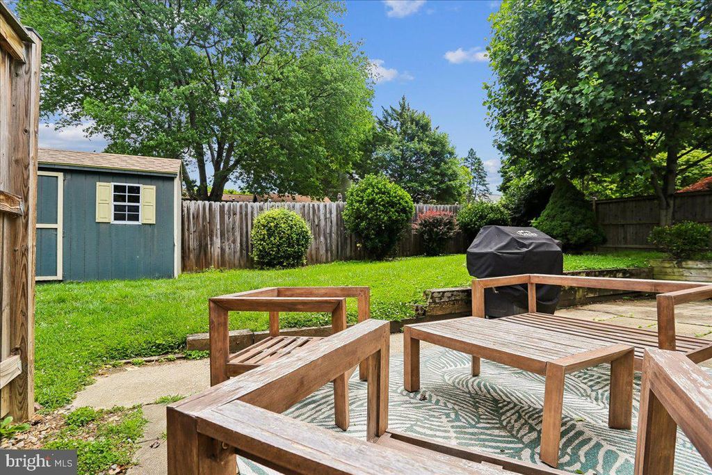 Image 24 of property listing at 10123 CAPITOL VIEW AVE, Silver Spring, MD 20910