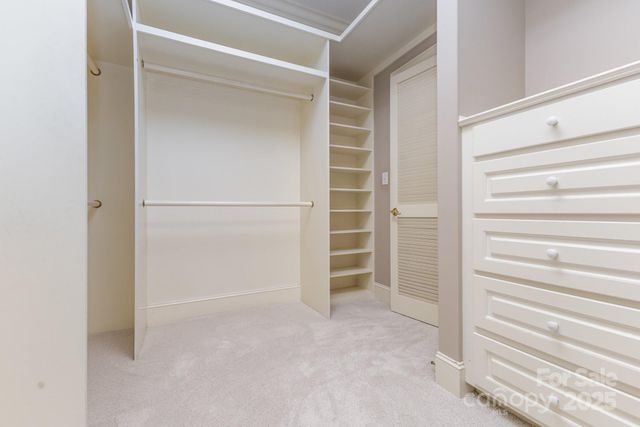 811 14th Avenue NW, Hickory, NC 28601