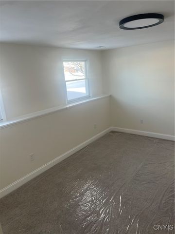 6130 Palisades Drive, Cicero, NY 13039