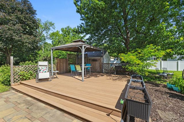 7918 59th Avenue N, New Hope, MN 55428