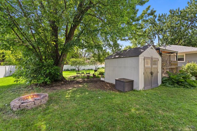 7918 59th Avenue N, New Hope, MN 55428