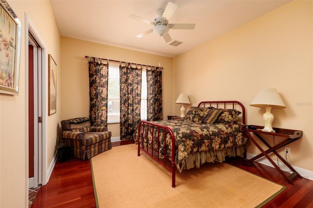 6737 MANGO AVENUE S, St Petersburg, FL 33707