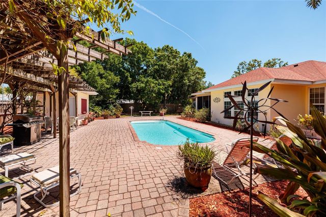 6737 MANGO AVENUE S, St Petersburg, FL 33707