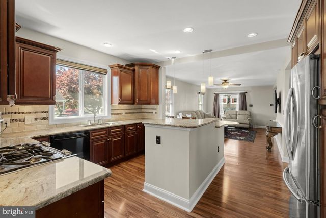 131 N HAWTHORNE AVE, Langhorne, PA 19047