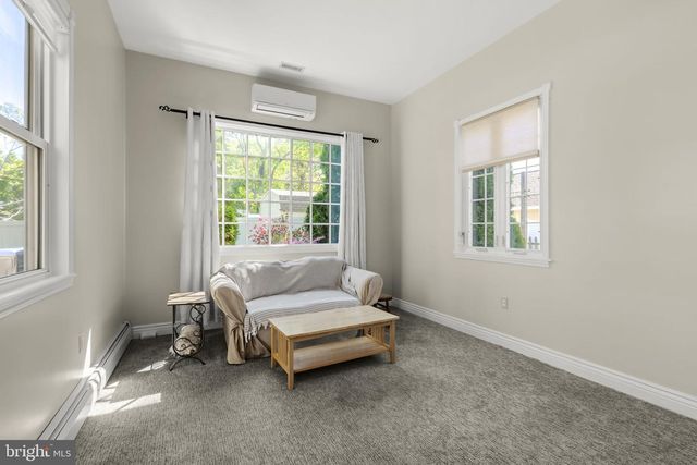 131 N HAWTHORNE AVE, Langhorne, PA 19047