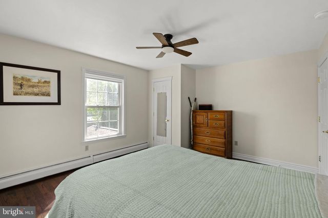 131 N HAWTHORNE AVE, Langhorne, PA 19047