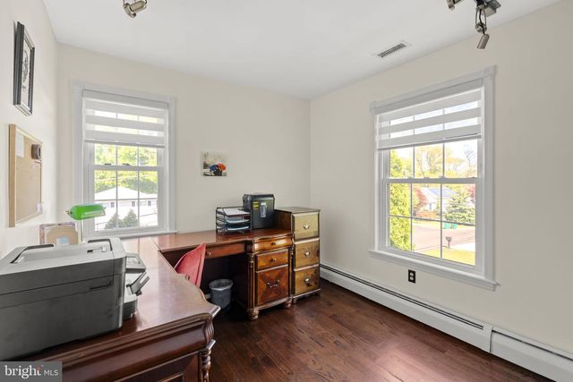 131 N HAWTHORNE AVE, Langhorne, PA 19047