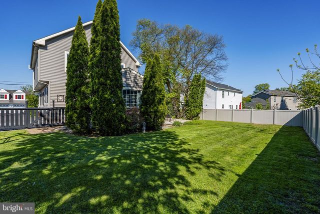 131 N HAWTHORNE AVE, Langhorne, PA 19047