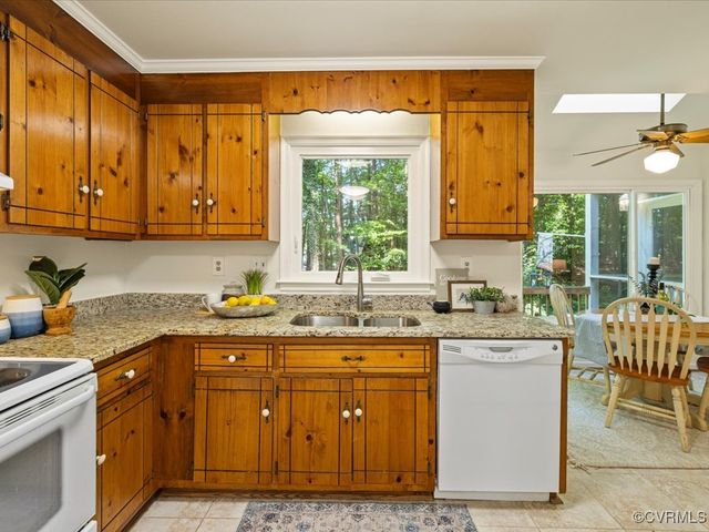 14107 Laurel Trail Pl, Midlothian, VA 23112