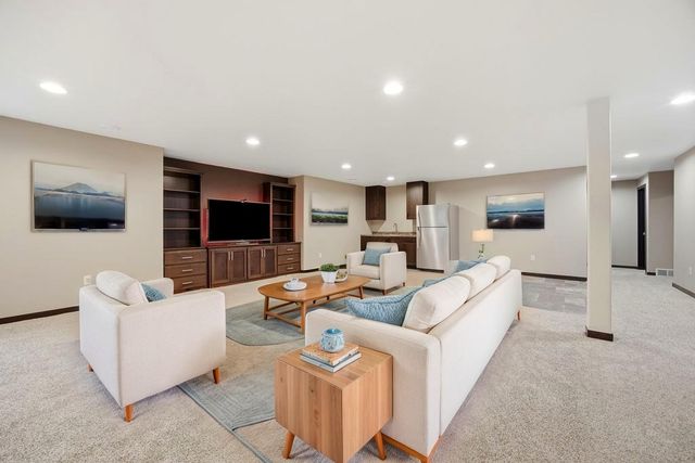 630 Westminster Drive, Moorhead, MN 56560