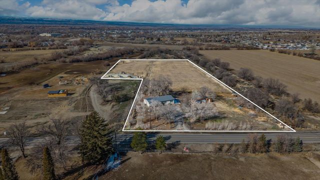 403 6600 Road, Montrose, CO 81401