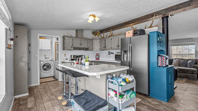 403 6600 Road, Montrose, CO 81401