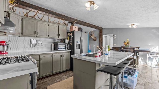 403 6600 Road, Montrose, CO 81401