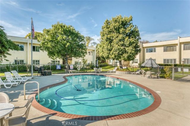 11813 Runnymede Street 43, North Hollywood, CA 91605