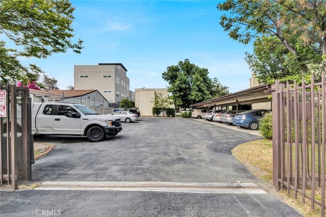 11813 Runnymede Street 43, North Hollywood, CA 91605