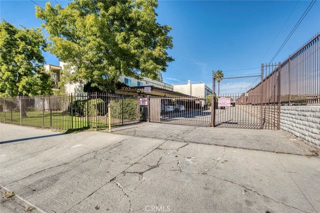 11813 Runnymede Street 43, North Hollywood, CA 91605