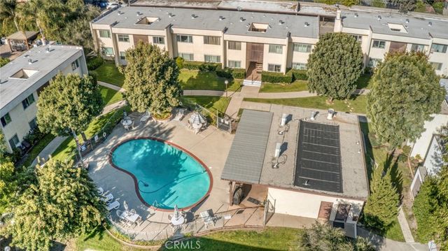 11813 Runnymede Street 43, North Hollywood, CA 91605