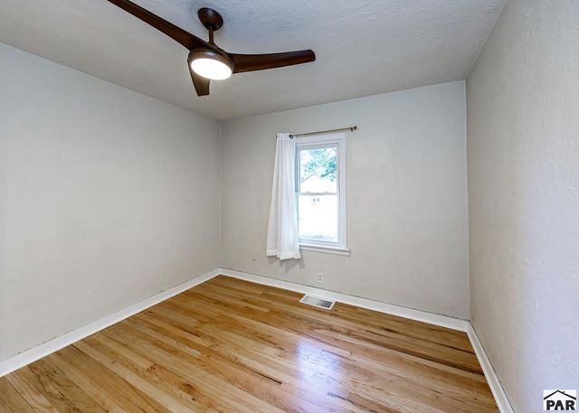 825 Bragdon Ave, Pueblo, CO 81004