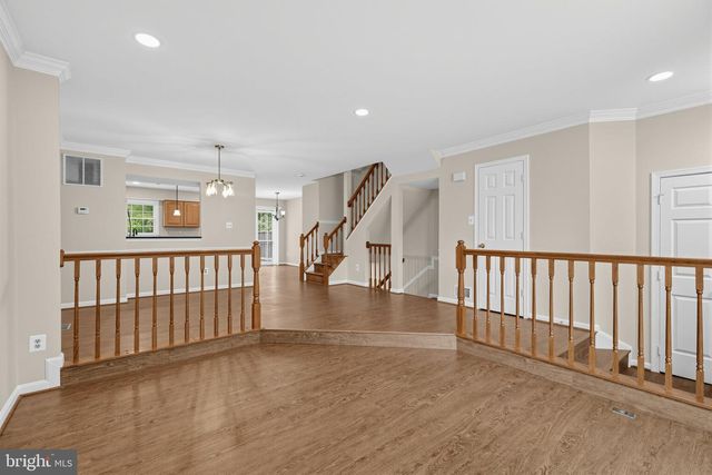 8893 EAGLE ROCK LN, Springfield, VA 22153