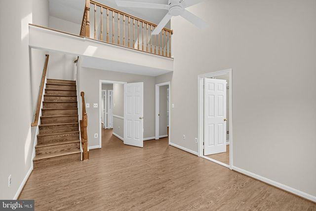 8893 EAGLE ROCK LN, Springfield, VA 22153