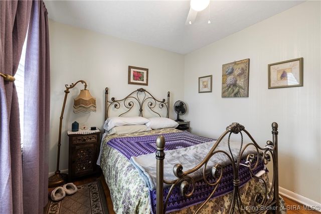 1528 E 8th Street, Jeffersonville, IN 47130