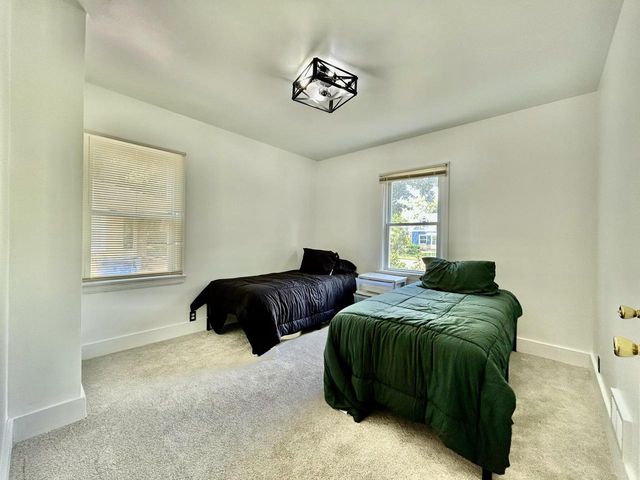 5037 N 74th STREET, Milwaukee, WI 53218