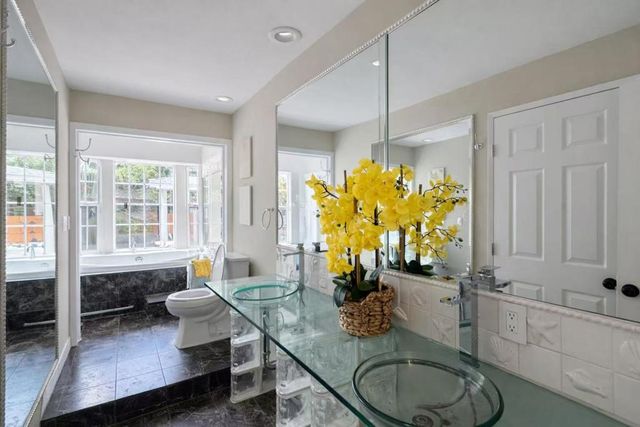 524 Weybridge Drive, San Jose, CA 95123