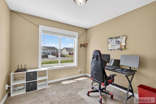 2890 N Sunlight Drive, Idaho Falls, ID 83401