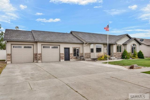 2890 N Sunlight Drive, Idaho Falls, ID 83401