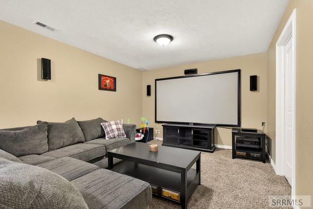 2890 N Sunlight Drive, Idaho Falls, ID 83401