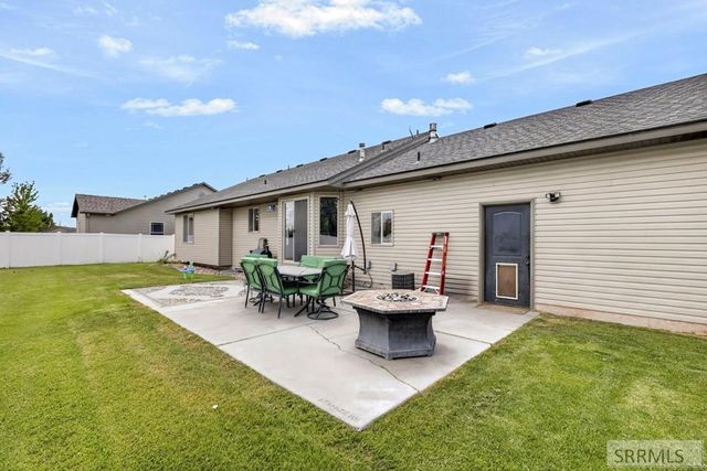 2890 N Sunlight Drive, Idaho Falls, ID 83401