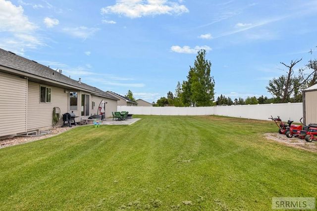 2890 N Sunlight Drive, Idaho Falls, ID 83401