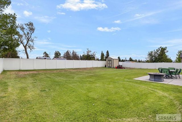 2890 N Sunlight Drive, Idaho Falls, ID 83401