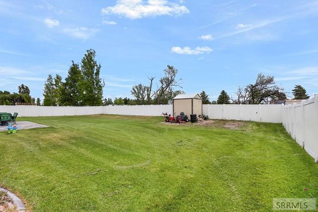 2890 N Sunlight Drive, Idaho Falls, ID 83401