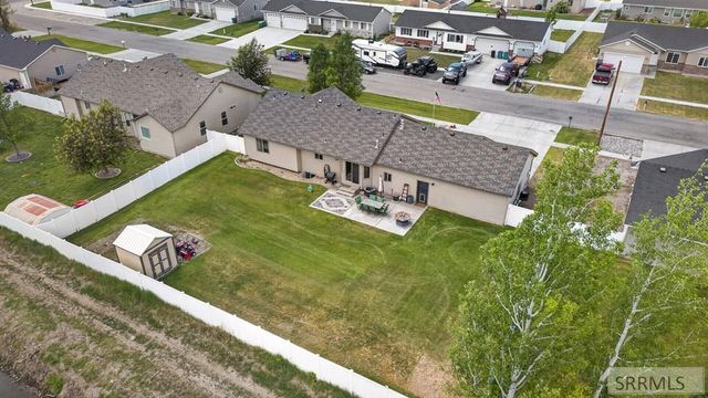 2890 N Sunlight Drive, Idaho Falls, ID 83401