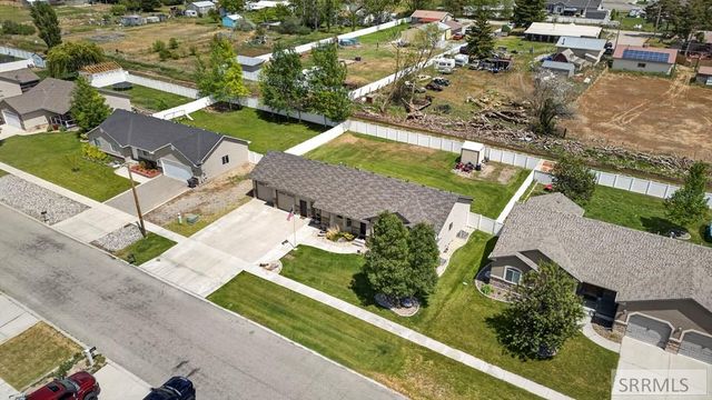 2890 N Sunlight Drive, Idaho Falls, ID 83401