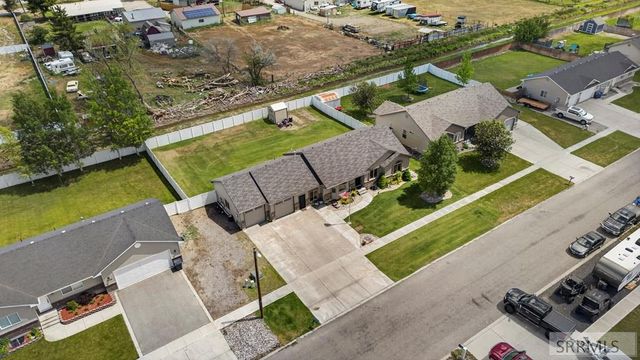 2890 N Sunlight Drive, Idaho Falls, ID 83401