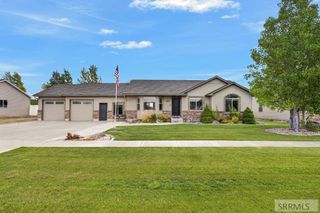 2890 N Sunlight Drive, Idaho Falls, ID 83401