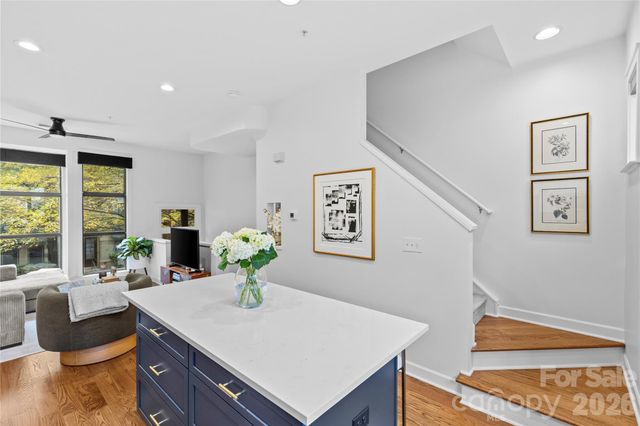 623 E 10th Street, Charlotte, NC 28202