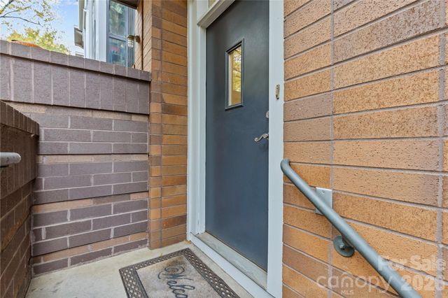 623 E 10th Street, Charlotte, NC 28202