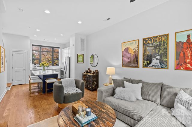 623 E 10th Street, Charlotte, NC 28202