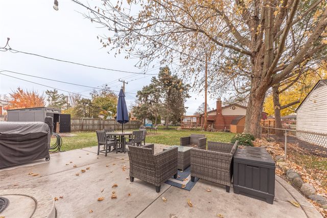 14220 Knolson Street, Livonia, MI 48154