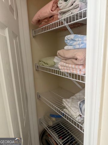 6003 Hillvale Court, Lithonia, GA 30058