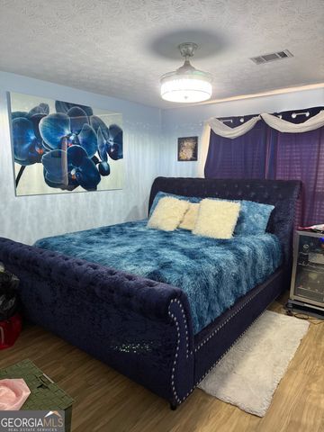 6003 Hillvale Court, Lithonia, GA 30058