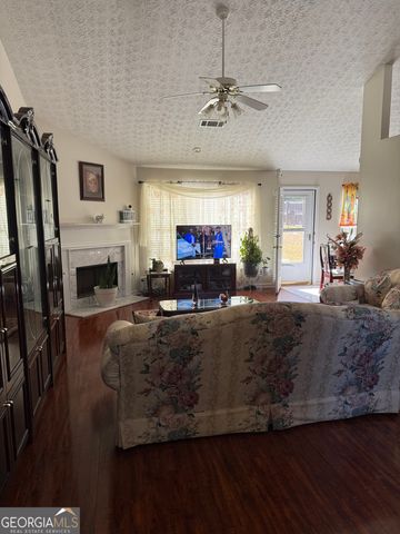 6003 Hillvale Court, Lithonia, GA 30058