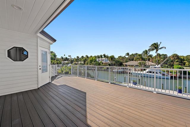 19 Island Road, Sewalls Point, FL 34996